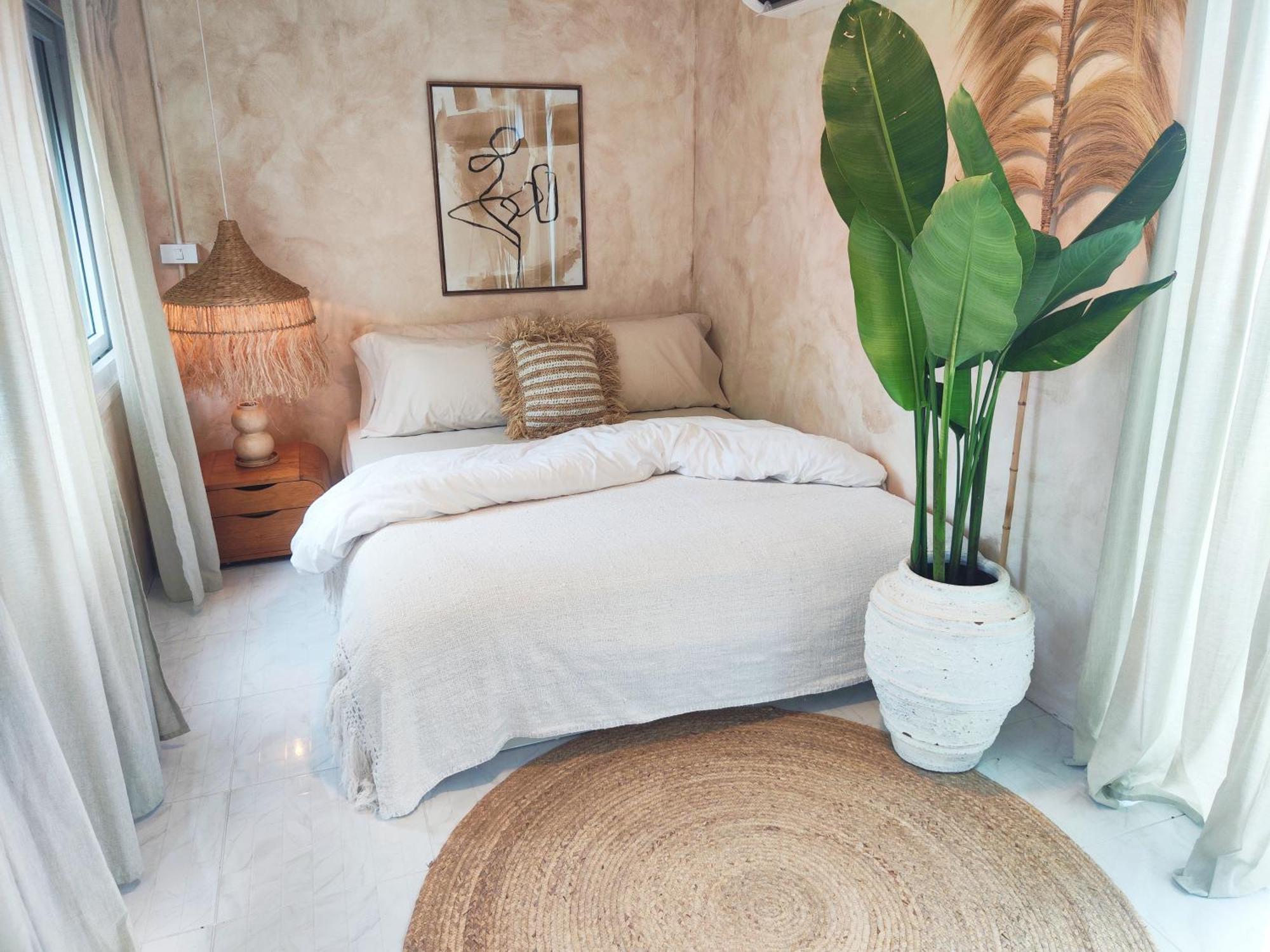 2 Bed 2 Bath Eco Bungalow, Bangrak Beach, Koh Samui Holiday home